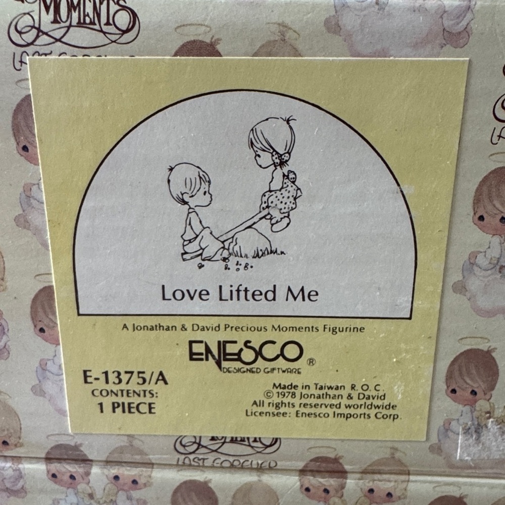 Precious Moments Porcelain Figurine “Love Lifted Me” Model #E-1375/A